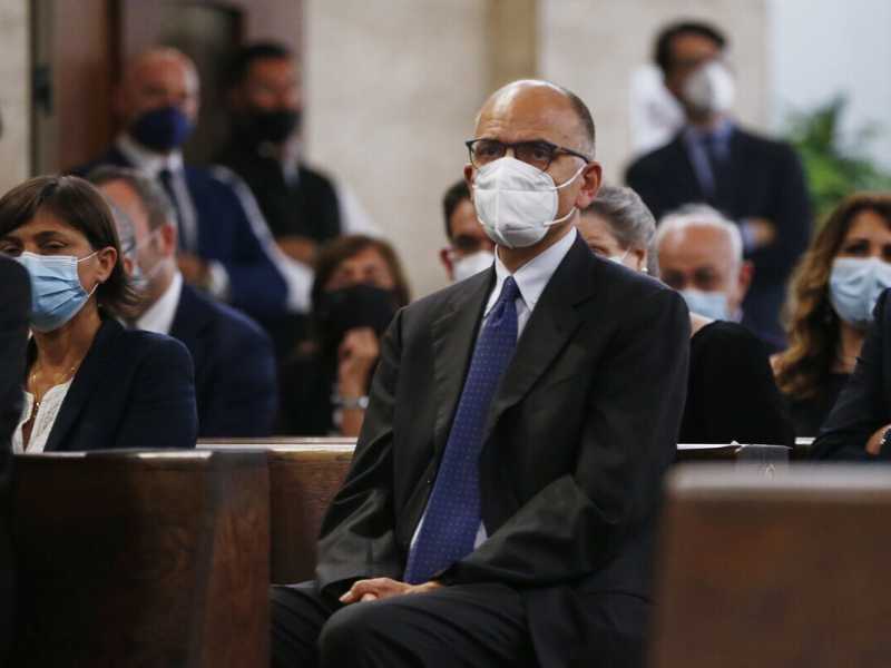 La rincorsa social di Letta a Conte e Salvini