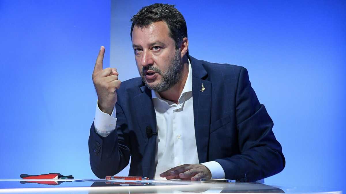 Immagine di Le capacità mimetiche di Matteo Salvini