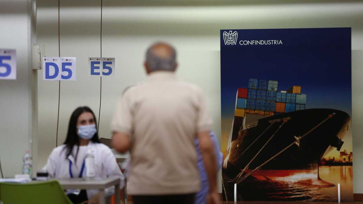 Immagine di Vaccini, il sorpasso dell’Italia sugli Usa