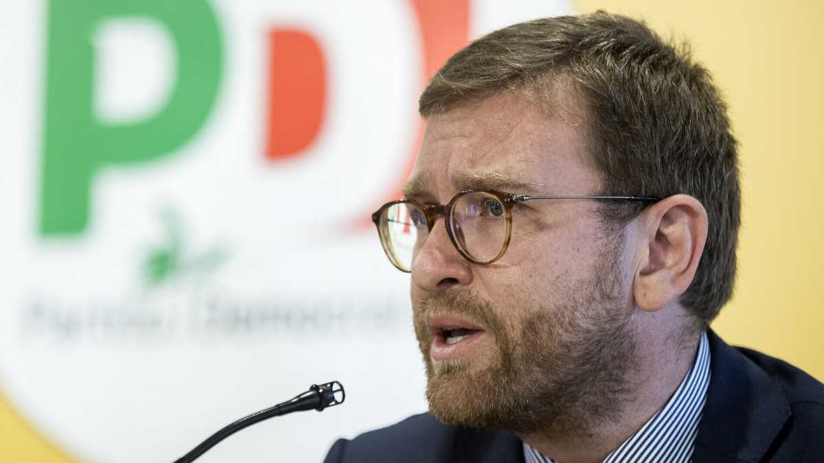 Immagine di La corrente "Mao" del Pd. Provenzano ragiona sulla fine del capitalismo