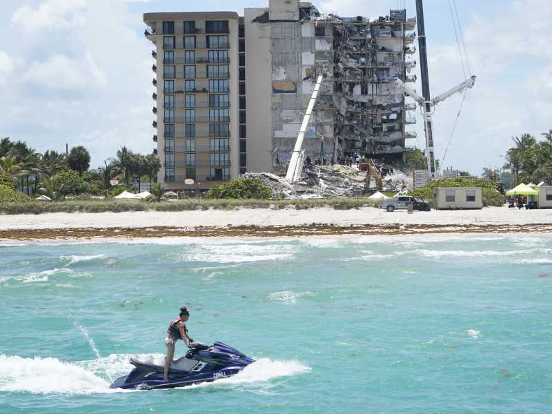Il sisma di Strasburgo e il crollo di Miami sono legati. E il clima non c’entra nulla