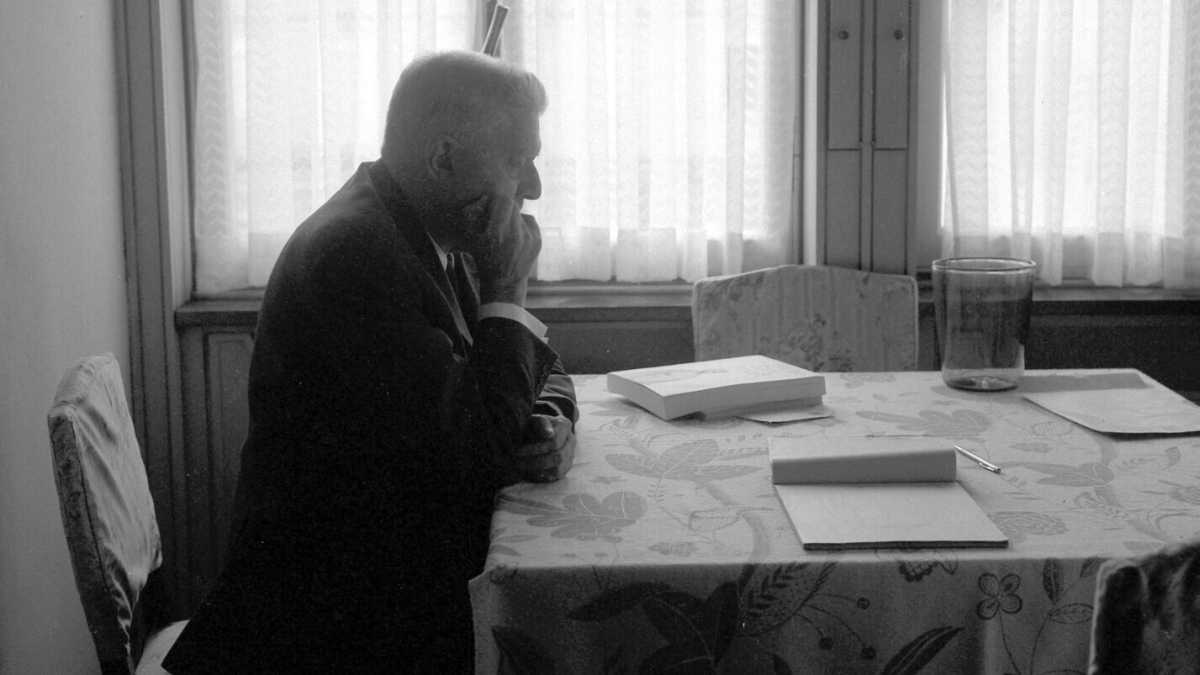 Immagine di La filosofia di Montale per un genere umano demoralizzato