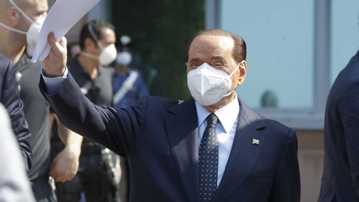 Immagine di Il metodo Berlusconi per far fuori i candidati, le liste Pd e lo sbarco di Roma Melona
