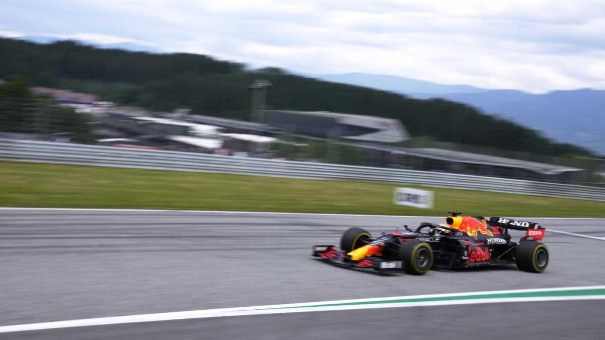 Immagine di La seconda botta austriaca di Verstappen a Hamilton