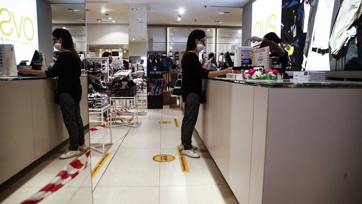 Immagine di “Chi ha fatto i miei vestiti?”. OVS è l’azienda più trasparente al mondo