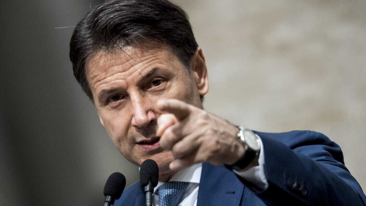 Immagine di M5s sbanda sulla giustizia, spinte per uscire dal governo. Così Conte e Grillo si invertono i ruoli