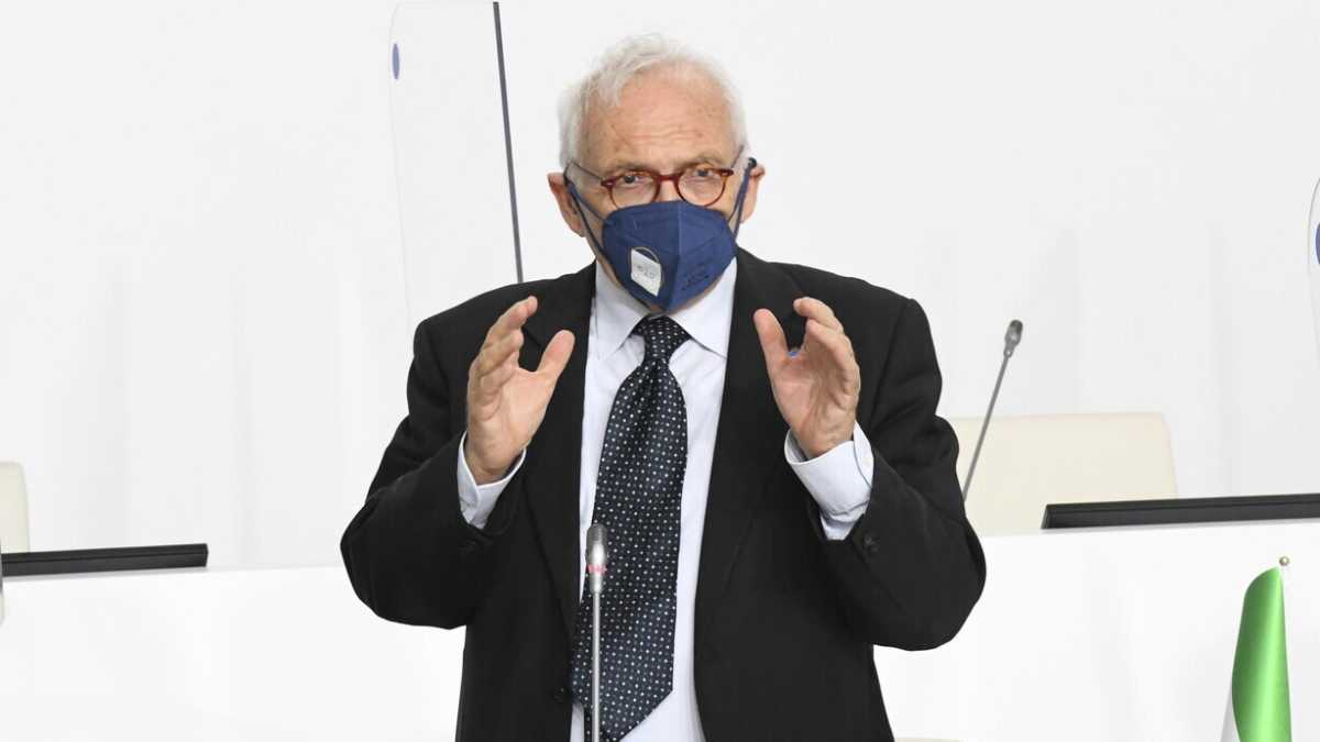 Immagine di Tornare a scuola evitando la Dad. Dubbi, paure, proposte