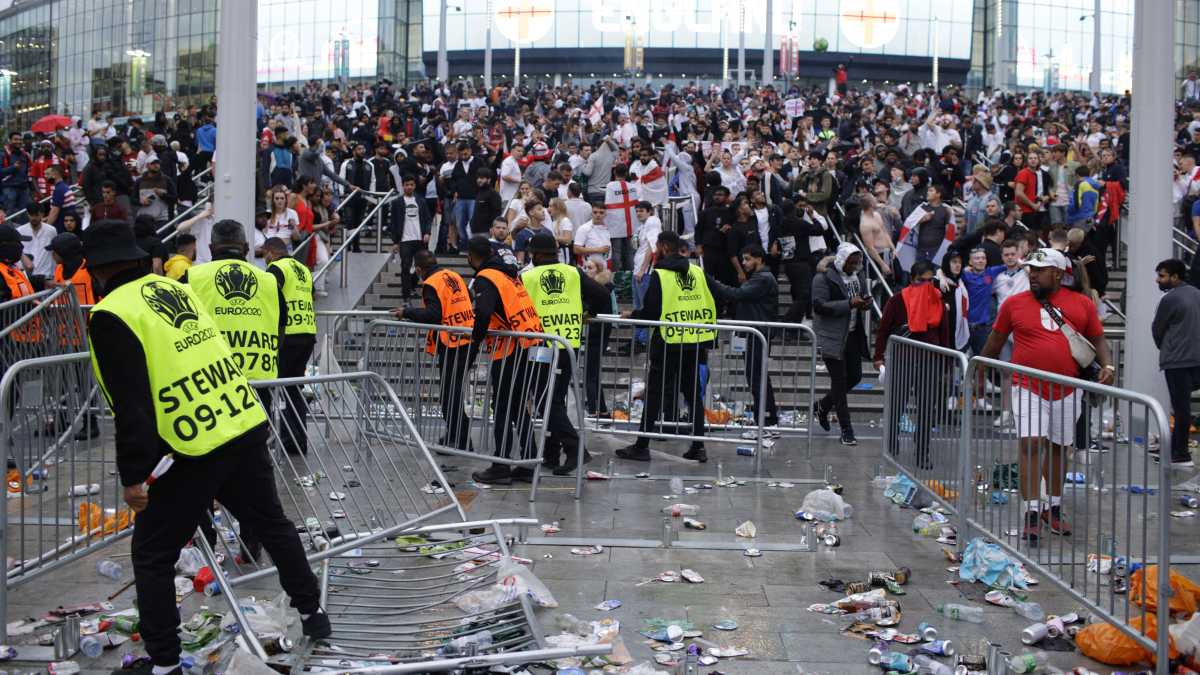 Immagine di Quanto c’entra con l’anarchia di Wembley la dama di Scotland Yard