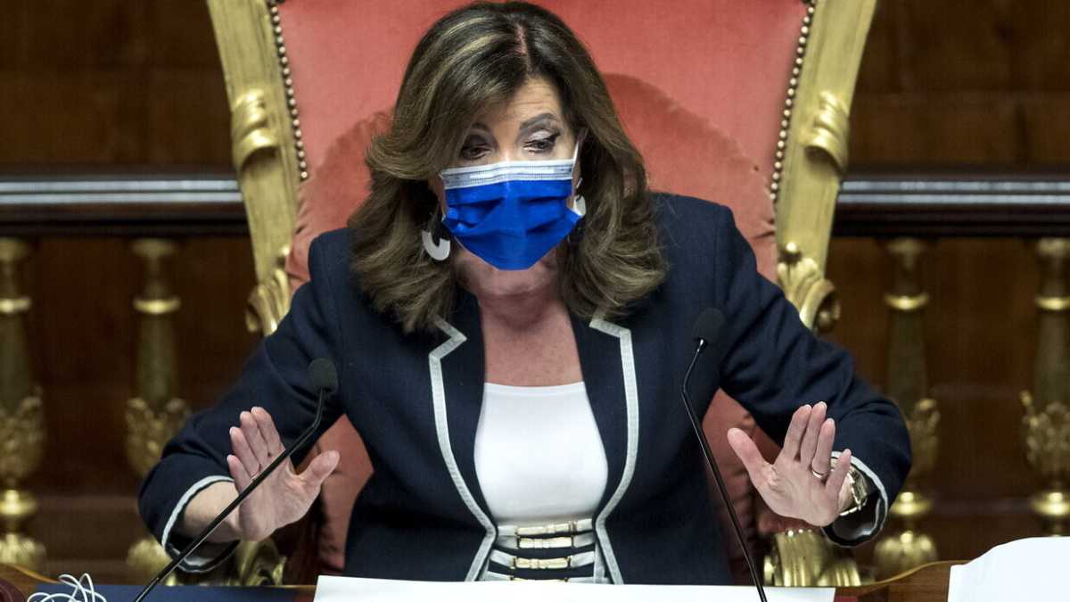 Immagine di Casellati: "Calderoli non aveva nessuna delega per discutere di aumenti di stipendio"