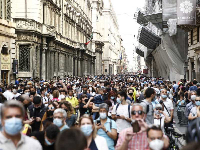 Come si combatte la pandemia dei non vaccinati. Parla Richeldi
