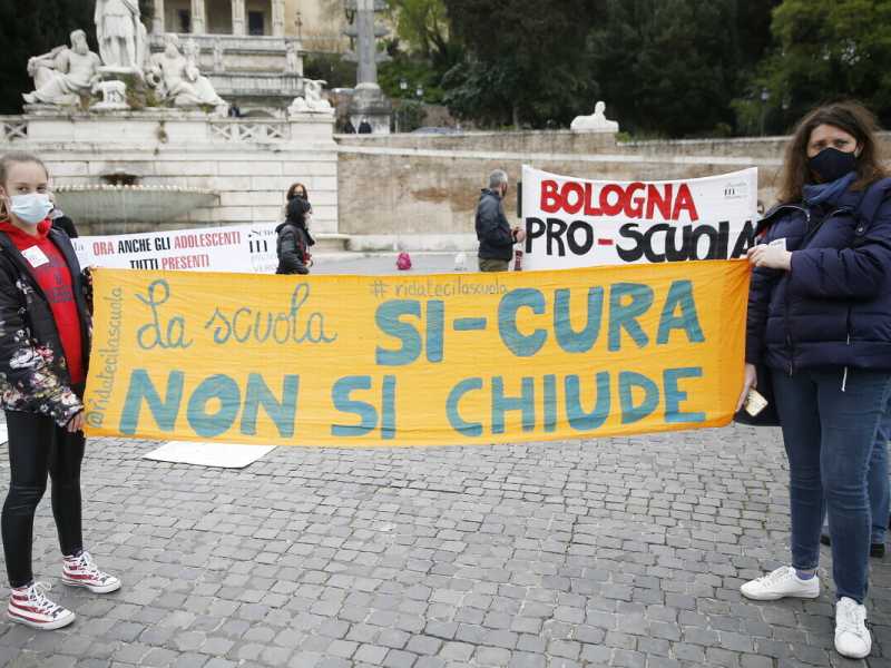 La sicurezza delle scuole è una responsabilità della politica