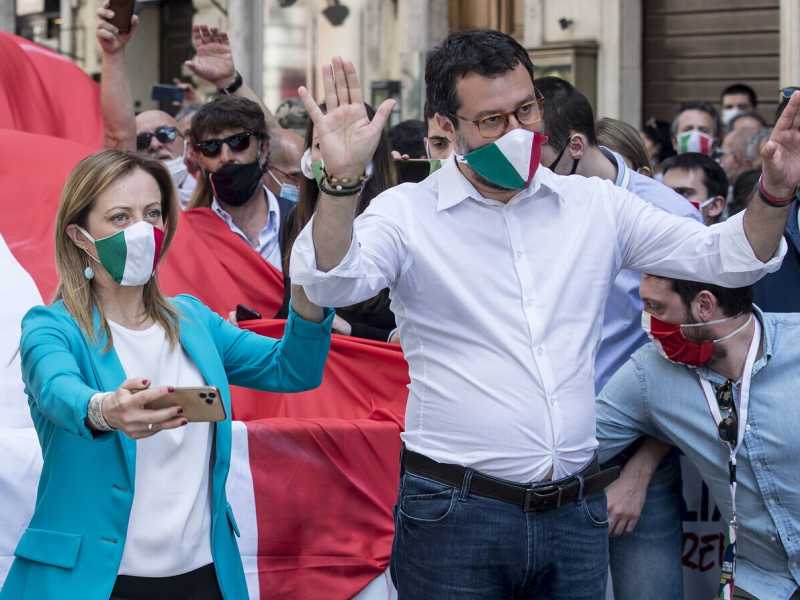 Era meglio quando volevano uscire dall'euro