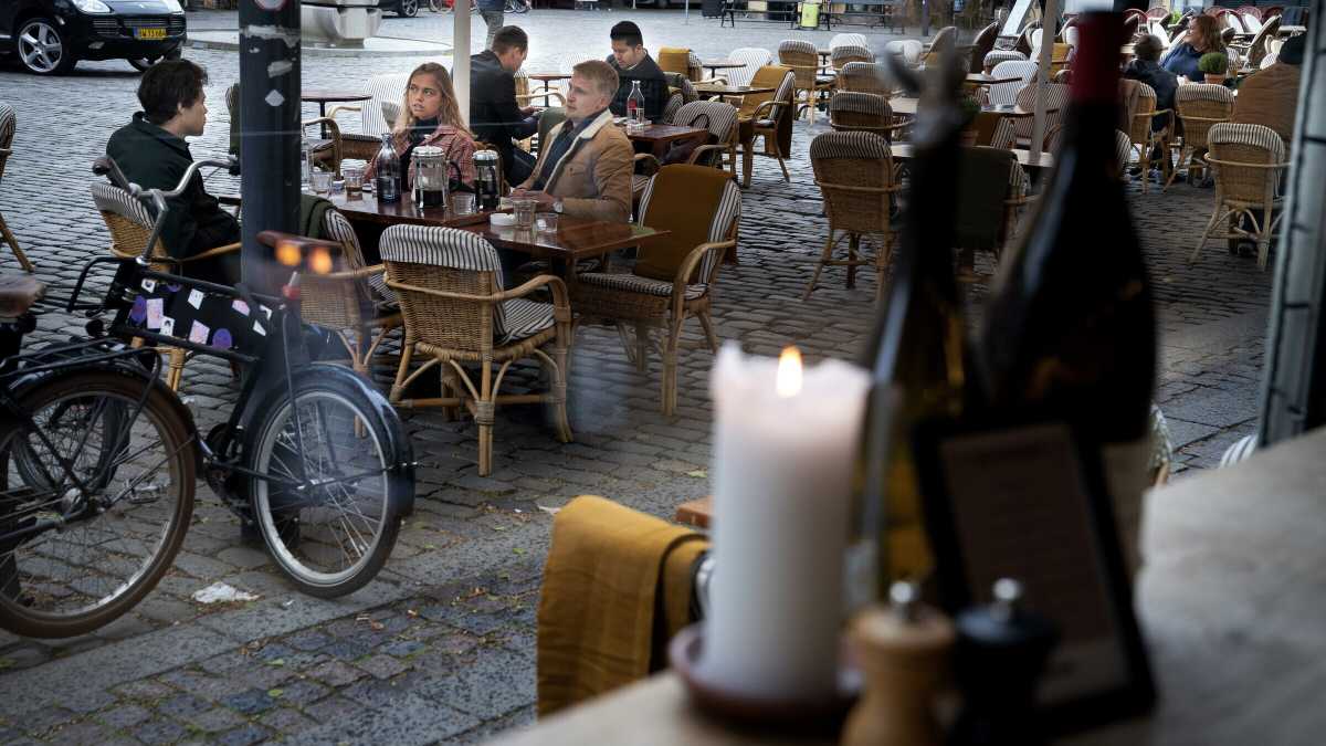 Immagine di Green pass ovunque e tamponi gratis, in Danimarca funziona