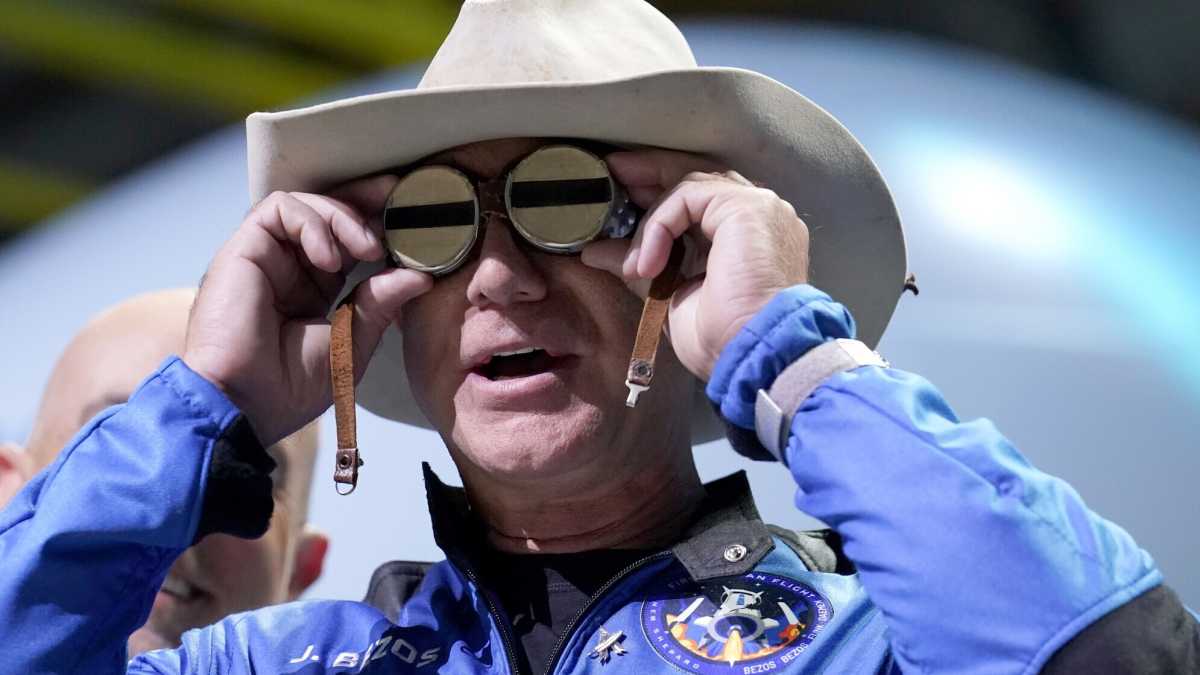 Immagine di Poche ironie sul Bezos spaziale, please