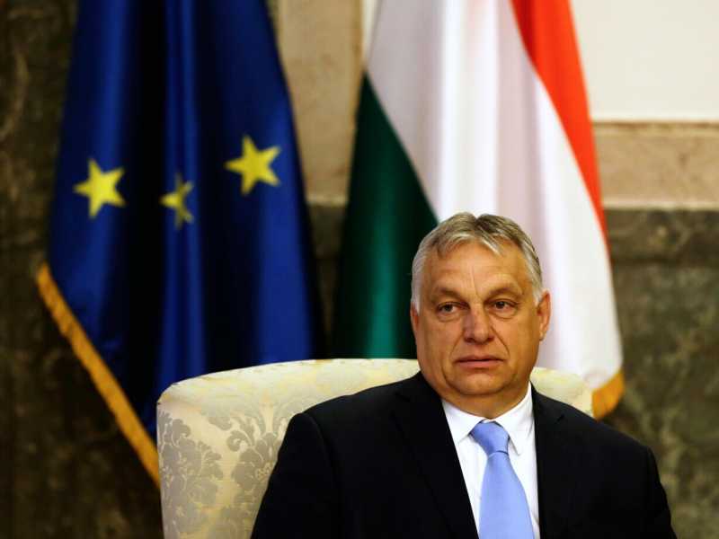 Viktor <span class="scayt-misspell-word" data-scayt-word="Orb&aacute;n" data-wsc-lang="it_IT" data-wsc-id="krdreb989pc51h0dd">Orb&aacute;n (foto EPA)</span>