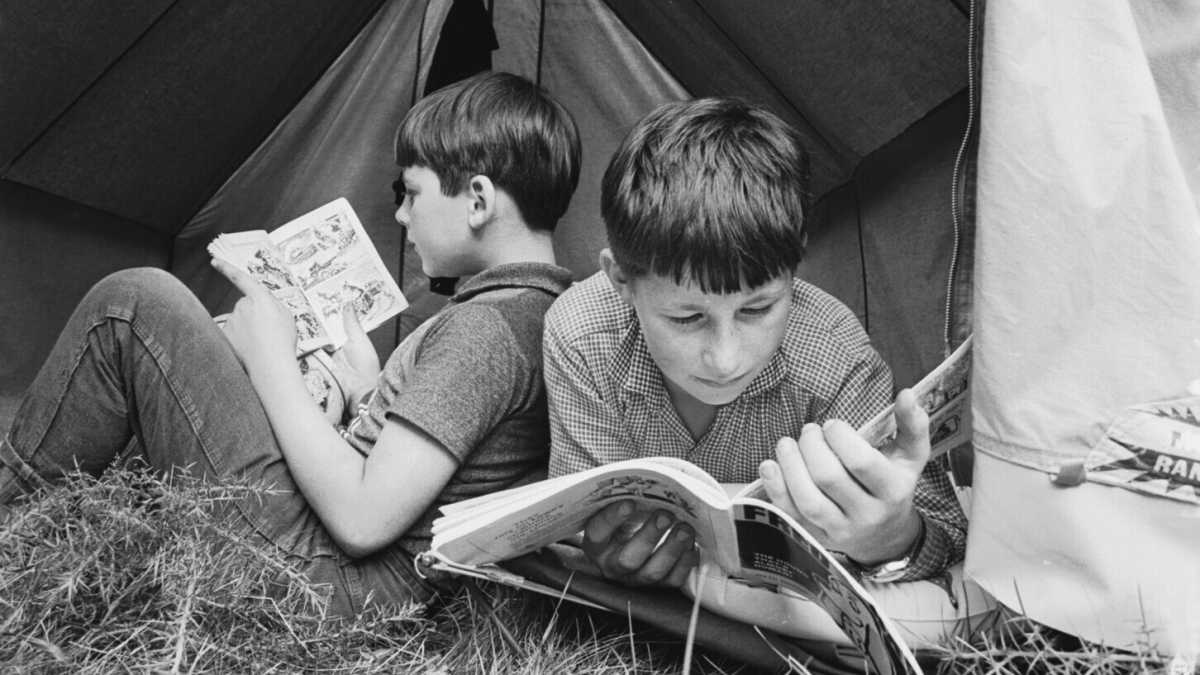 Immagine di Dieci classici a fumetti per l’estate