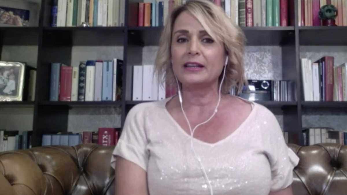 Immagine di “Basta quarantene per i vaccinati e no alle terze dosi”, ci dice Antonella Viola
