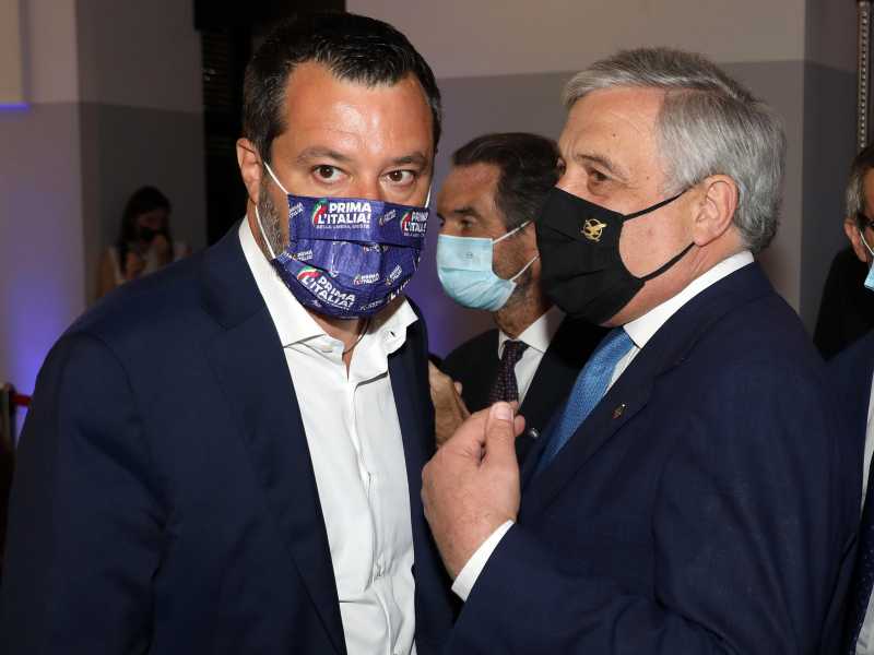 Matteo Salvini e Antonio Tajani (Ansa)