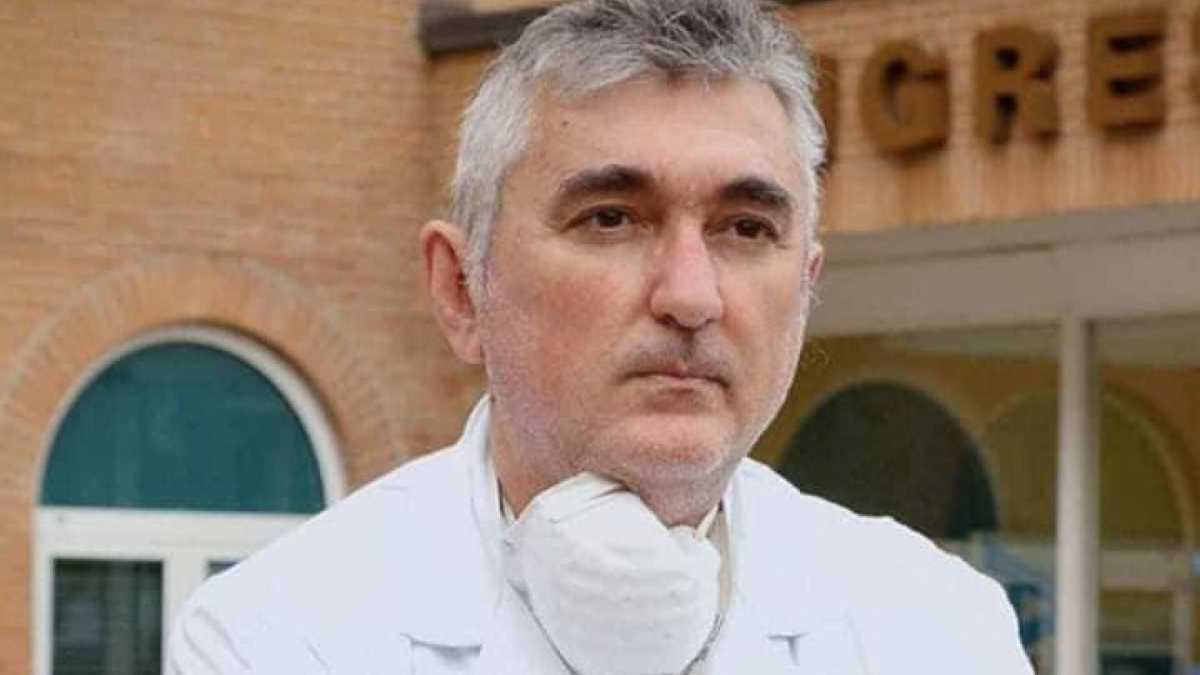 Immagine di La triste storia di Giuseppe De Donno diventato "Mr. Plasma"