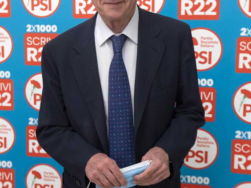 La lateralità centrale di Bruno Tabacci, dalla Dc al caso Leonardo