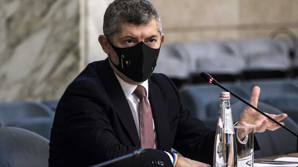 Immagine di "Il ddl Zan? Il Pd se n'è dimenticato. Così rischia di affossarlo", dice Scalfarotto