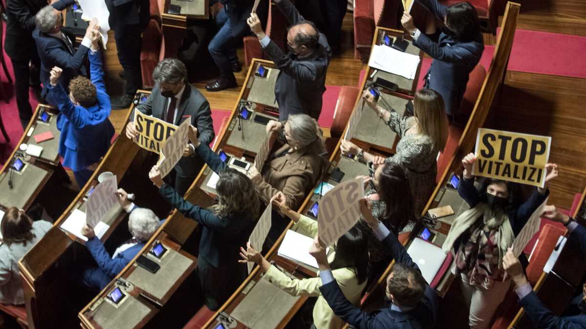 Immagine di Giustizia, Zan, legittima difesa. Sotto la propaganda, niente