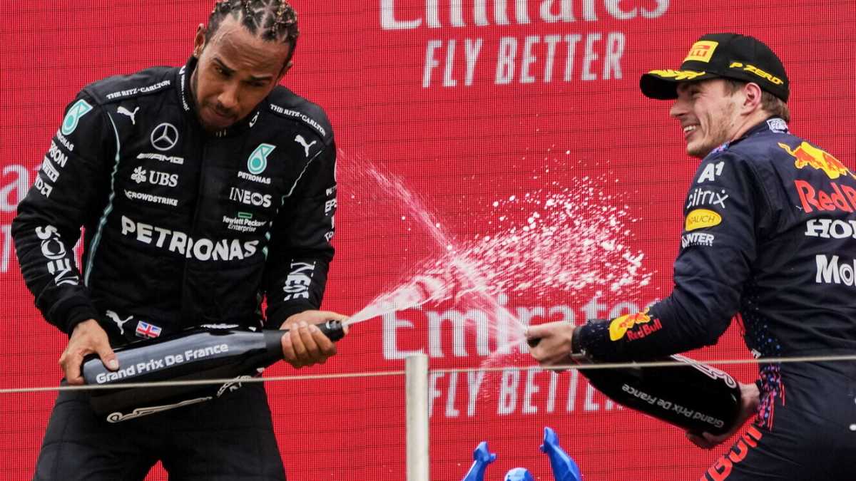 Immagine di La rivalità tra Hamilton e Verstappen ha ridato vita alla Formula 1
