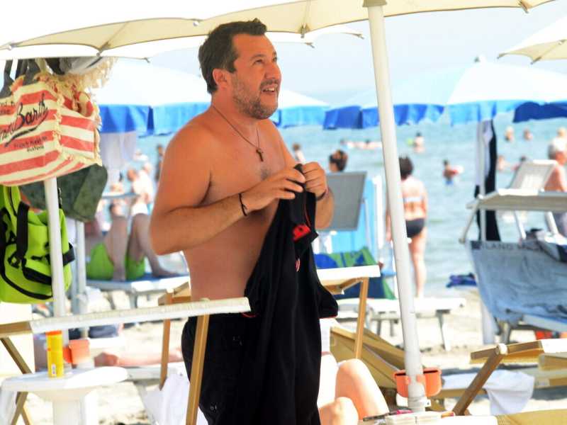 "Fai il palo", "sei un pistolero". Salvini e Letta si prendono a gavettoni