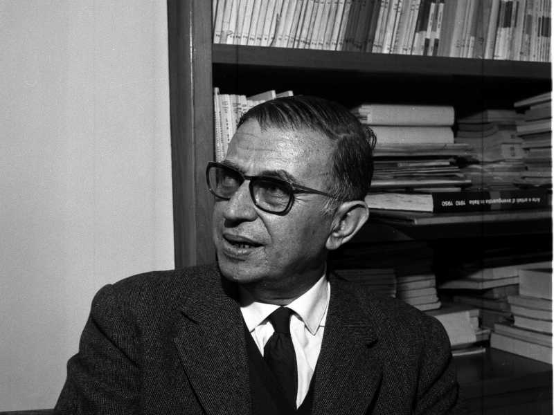 Jean-Paul Sartre (foto LaPresse/Publifoto)