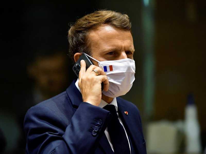 Quanti stracci volano tra Parigi e il New York Times