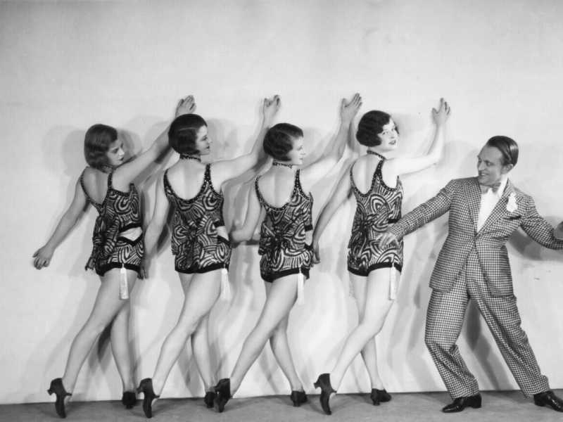 1928, spettacolo burlesque al Queen's Theatre di Londra. (Foto di Sasha / Archivio Hulton / Getty Images)&nbsp;<br />
