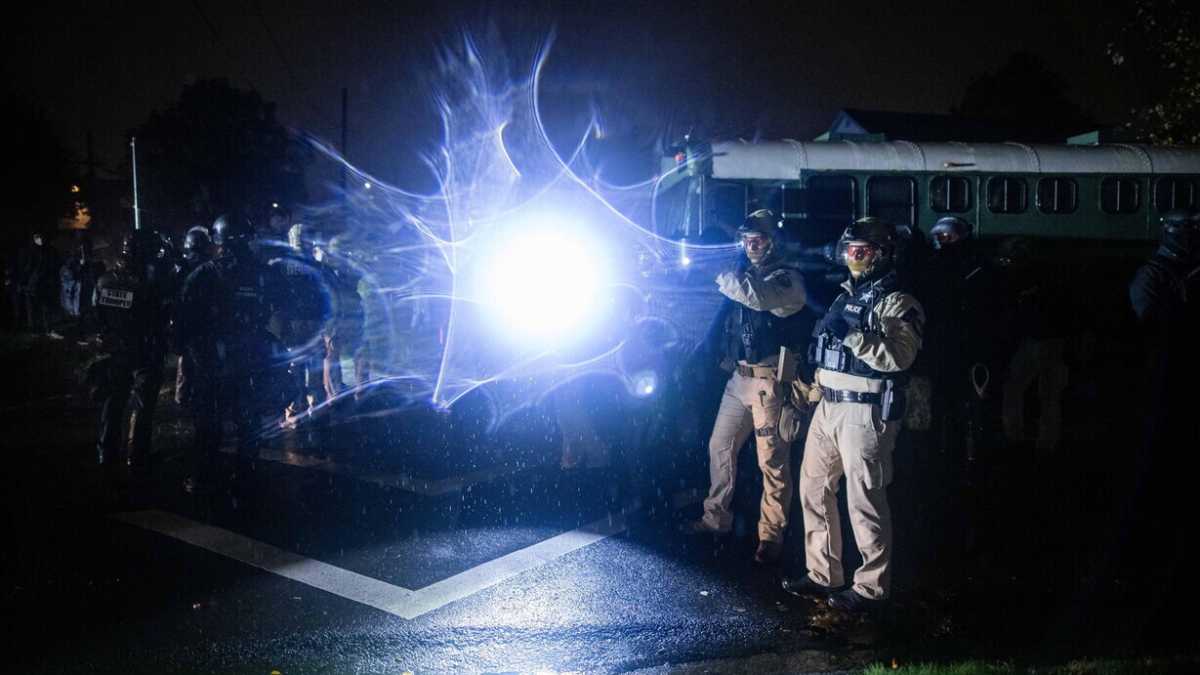 Immagine di I tagli alla polizia americana vanno male. Una storia da Portland