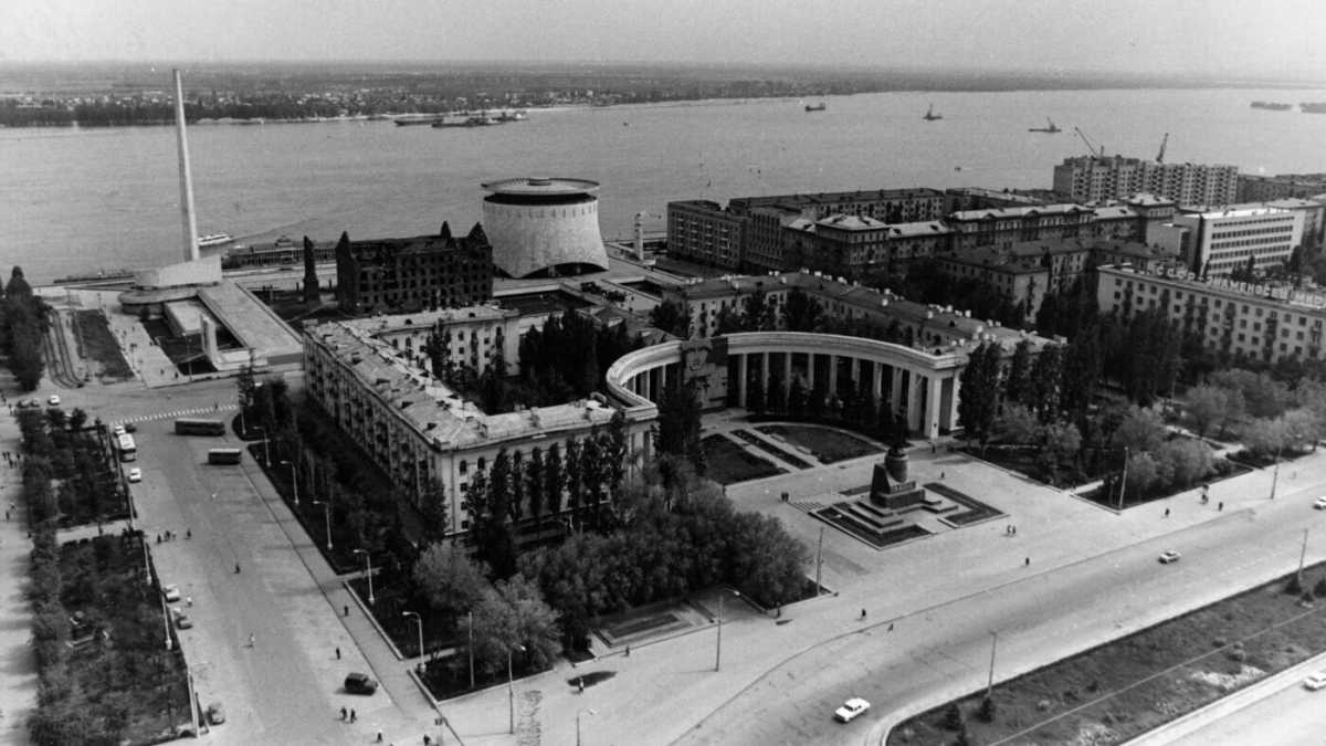 Immagine di Contro la cancel culture, ridare a Volgograd il nome di Stalingrado