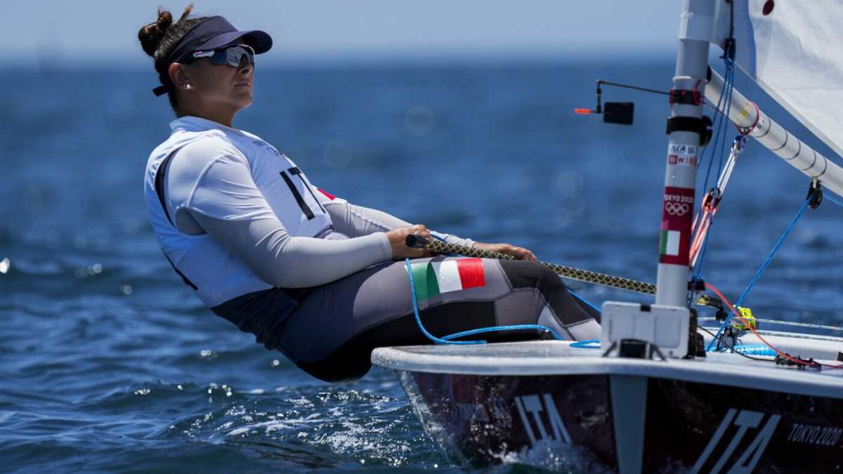 Immagine di La prigione di Enoshima. Silvia Zennaro racconta la sua Olimpiade