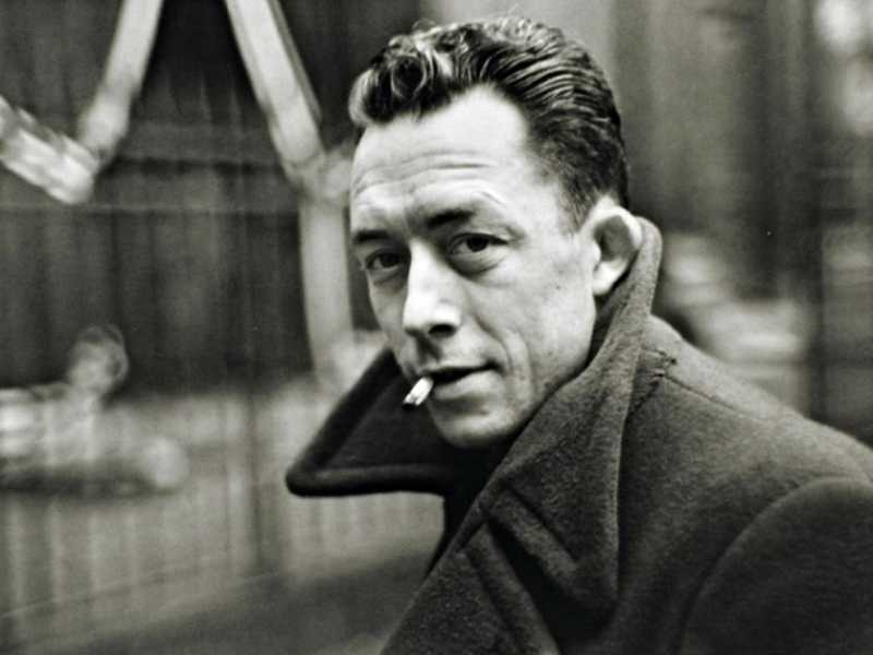 Lo scrittore francese Albert Camus (foto Ansa)