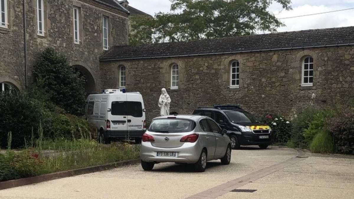 Immagine di Padre Maire, ucciso dall'uomo che incendiò la cattedrale di Nantes