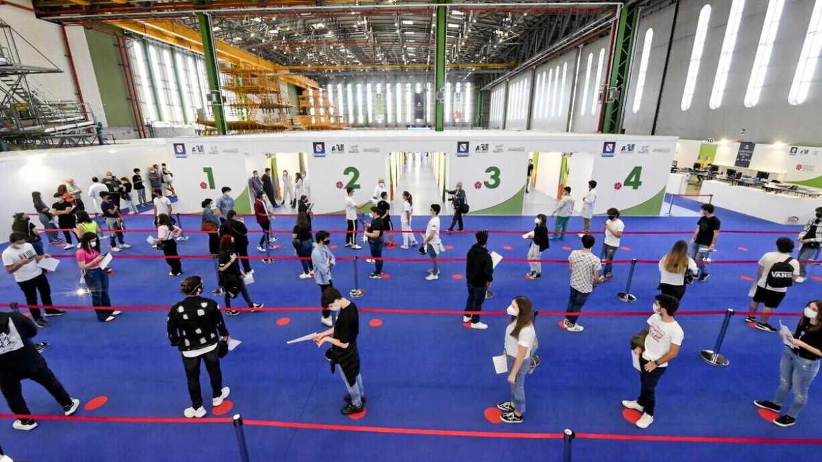 Immagine di La magnifica lezione dei giovani che scelgono in massa la libertà