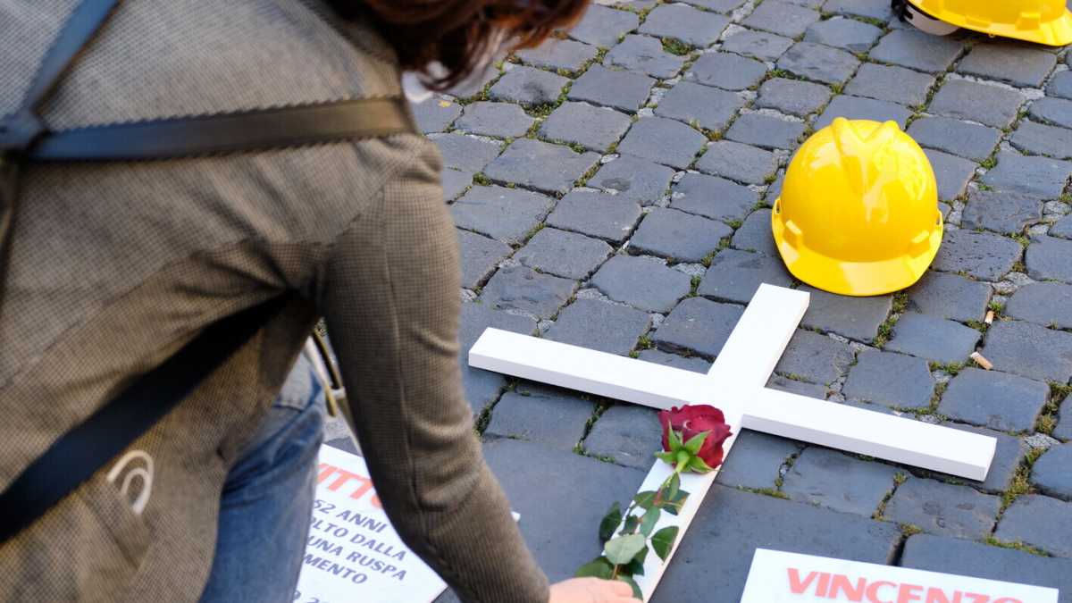 Immagine di Per ora i tg danno spazio alle morti bianche, ma poi?