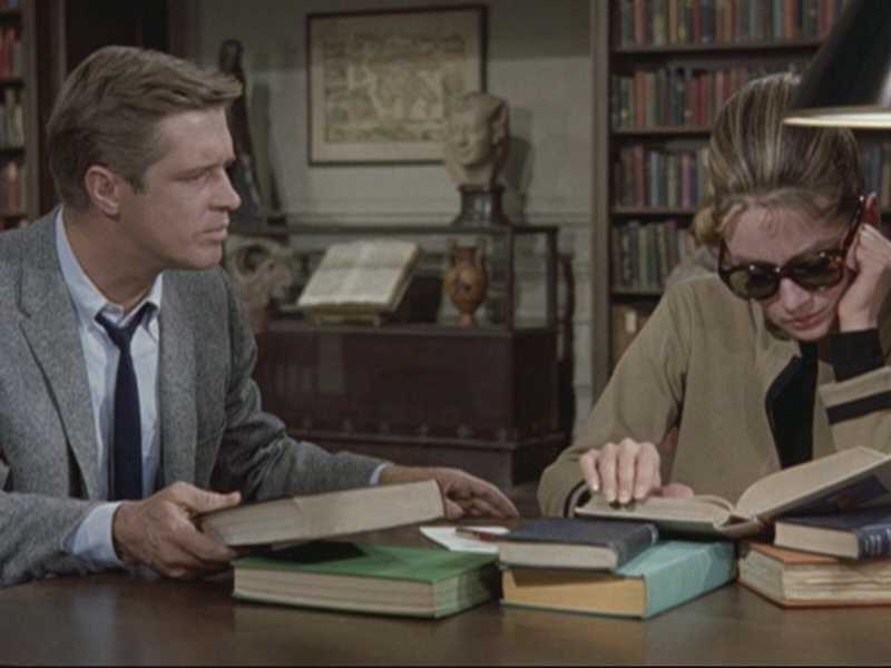 Una scena di Colazione da Tiffany, film del 1961 diretto da Blake Edwards, con Audrey Hepburn e George Peppard&nbsp;<br />