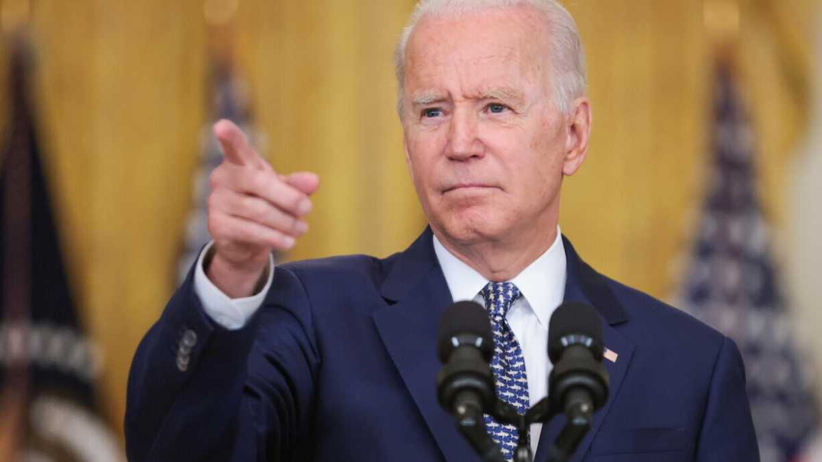 Immagine di Biden e la brutalità dei talebani