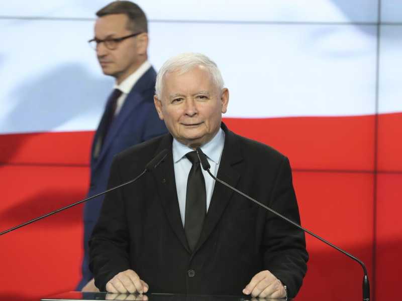 Il PiS schiaffeggia la democrazia polacca sotto gli occhi di Biden