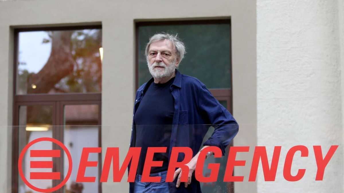 Immagine di Gino Strada e la sua Afghan theory