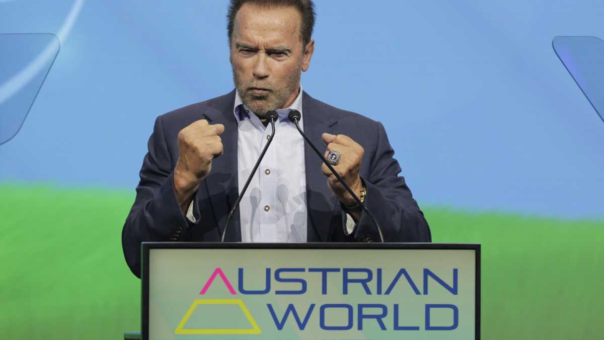 Immagine di Il metodo Schwarzenegger sui No vax. Il prezzo del ritiro da Kabul
