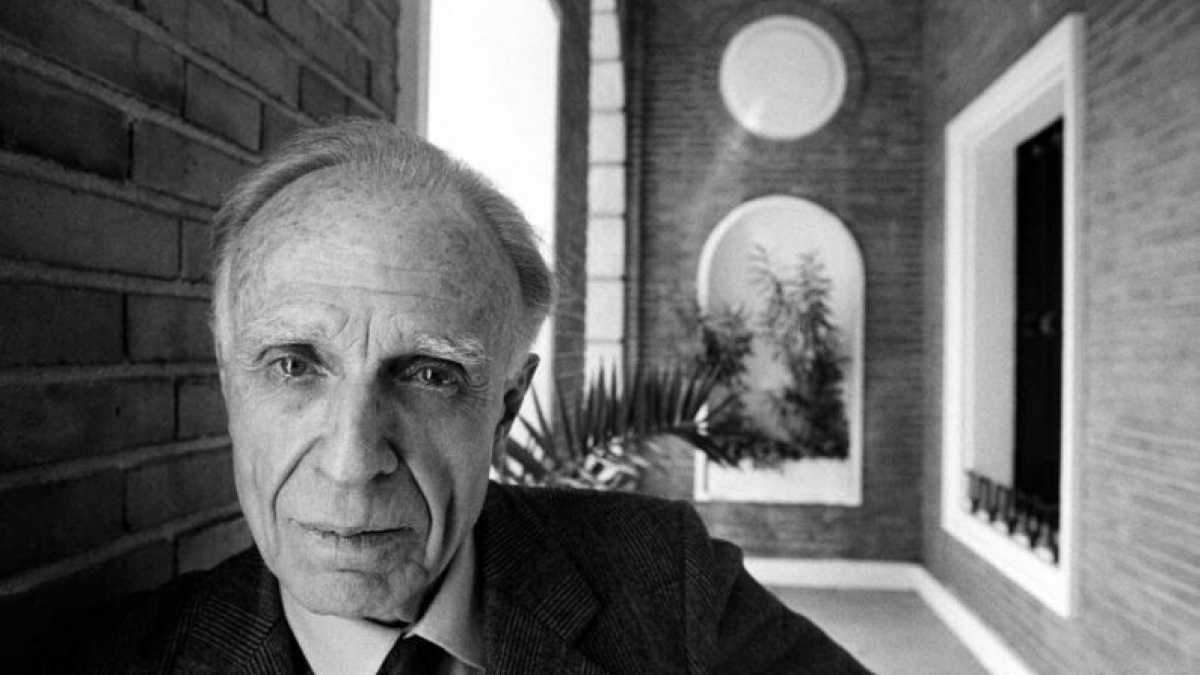 Immagine di Il tono fumoso e beffardo di Adolfo Bioy Casares, che Borges chiamò maestro