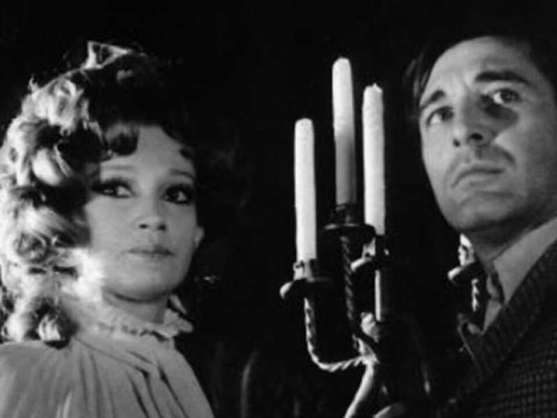 Carla Gravina e Ugo Pagliai nella prima puntata del &ldquo;Segno del comando&rdquo;, regia di Daniele D&rsquo;Anza, disponibile su RaiPlay