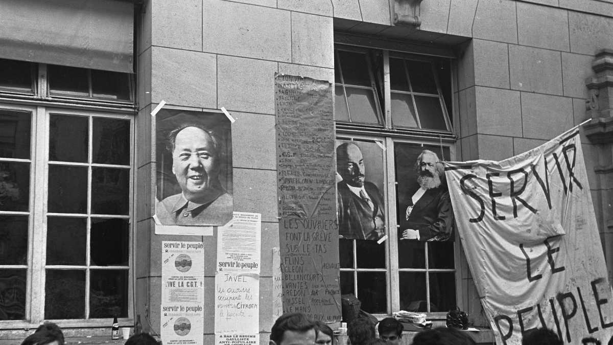 Immagine di Le "quattro cazzate rivoluzionarie" che non ci salvarono da Mao
