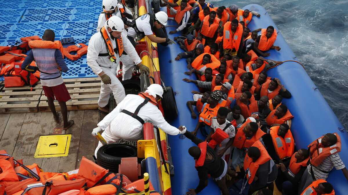 Immagine di Il sindaco di Brindisi: “Da noi ci sono già i primi sbarchi di afghani. Lo Stato non ci lasci soli"