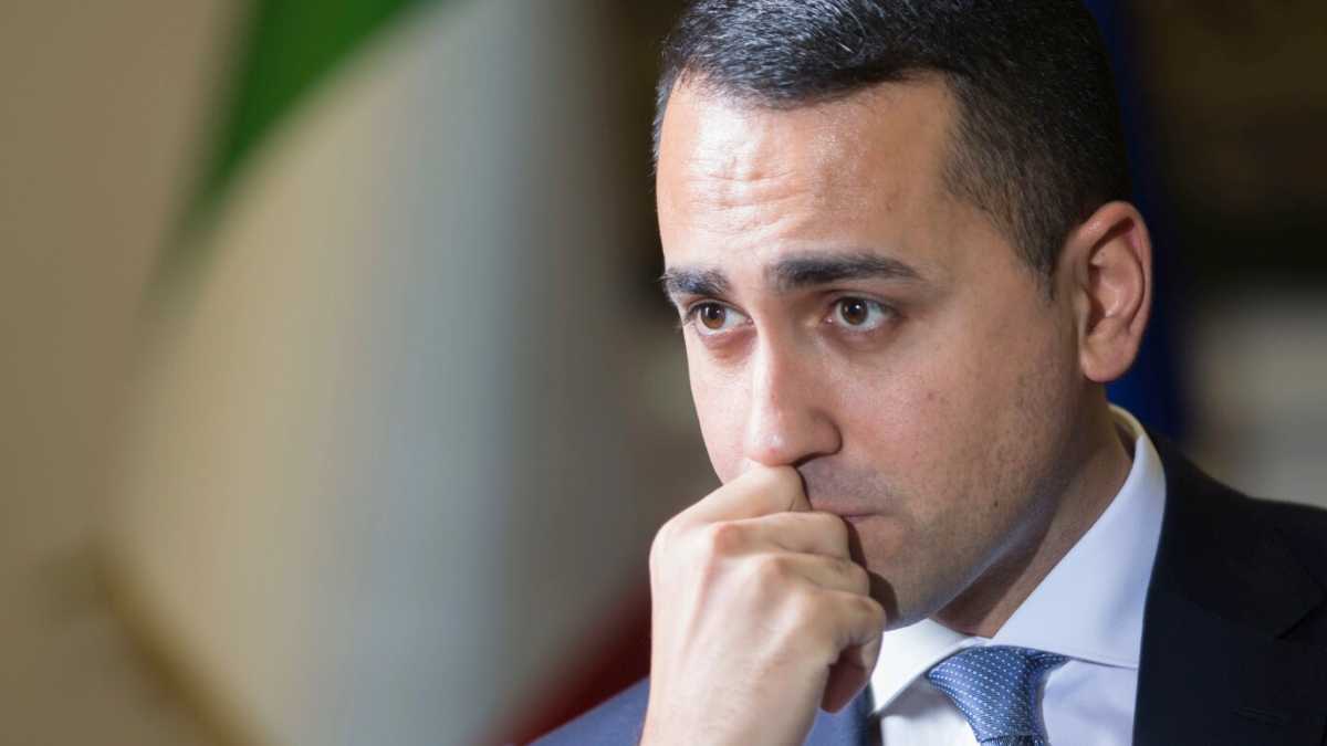 Immagine di Era destino. Dal Tav al Mes fino all'endorsement a Draghi, l’anticasta si è fatta casta
