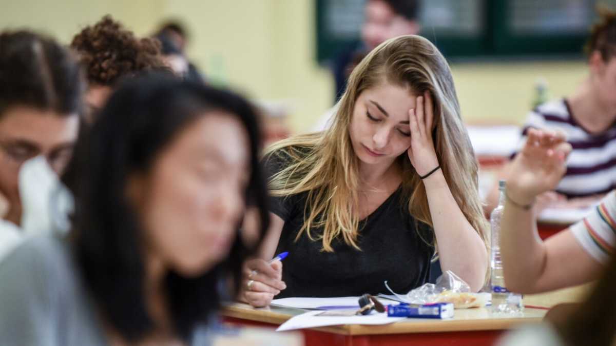 Immagine di Superare le divisioni tra paritarie e statali, altrimenti la scuola non reggerà