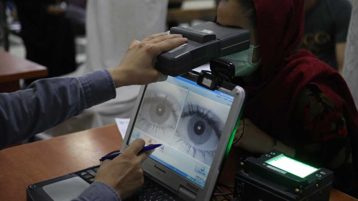 Immagine di Le armi e i dati biometrici raccolti dagli Stati Uniti ora sono nelle mani dei talebani